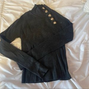 Turtle neck sweater